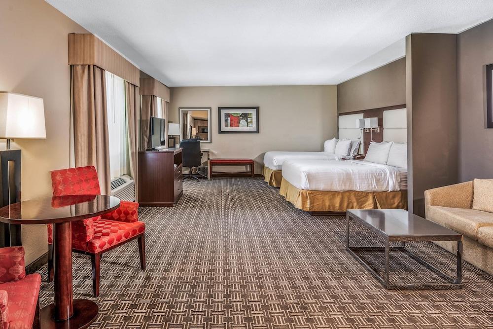 Holiday Inn Express & Suites Lantana By Ihg Екстериор снимка